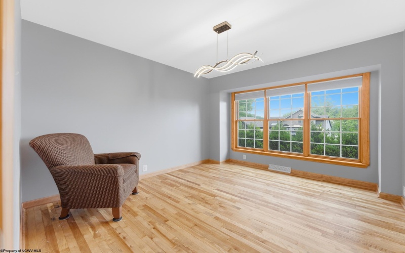 15 Citadel Road, Morgantown, West Virginia 26508, 3 Bedrooms Bedrooms, 6 Rooms Rooms,1 BathroomBathrooms,Single Family Detached,For Sale,Citadel,10165319