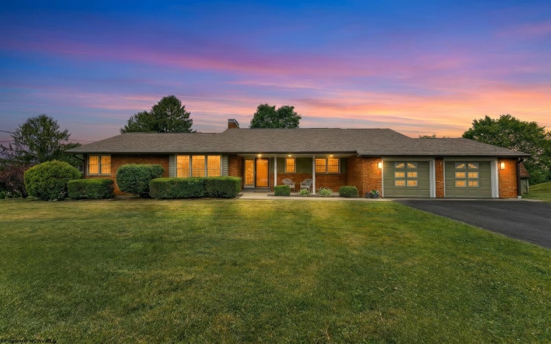 15 Citadel Road, Morgantown, West Virginia 26508, 3 Bedrooms Bedrooms, 6 Rooms Rooms,1 BathroomBathrooms,Single Family Detached,For Sale,Citadel,10165319