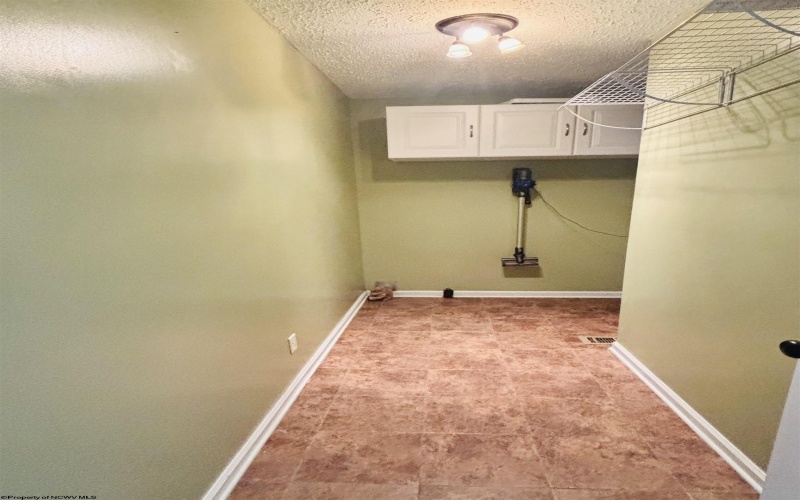 115 May Street, Fairmont, West Virginia 26554, 3 Bedrooms Bedrooms, 8 Rooms Rooms,2 BathroomsBathrooms,Single Family Detached,For Sale,May,10165318 115 May Street, Fairmont, West Virginia 26554, 3 Bedrooms Bedrooms, 8 Rooms Rooms,2 BathroomsBathrooms,Single Family Detached,For Sale,May,10165318