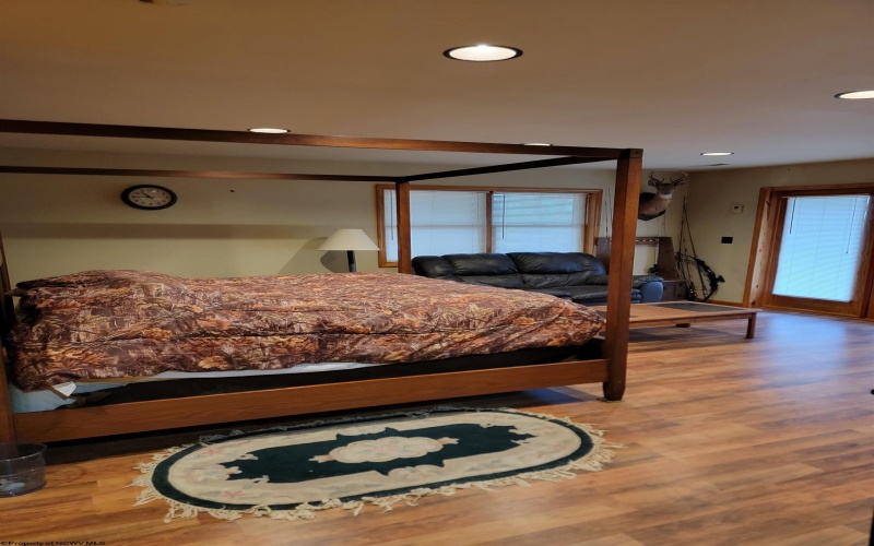 380 Flint Road, Hillsboro, West Virginia 24946, 3 Bedroom Bedrooms, 6 Room Rooms,2 BathroomBathrooms,Single Family Detached,For Sale,Flint,0,10162879