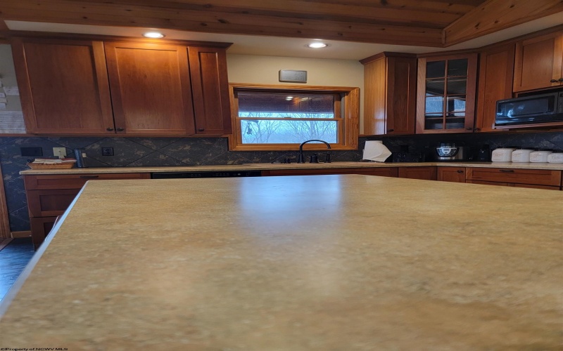 380 Flint Road, Hillsboro, West Virginia 24946, 3 Bedroom Bedrooms, 6 Room Rooms,2 BathroomBathrooms,Single Family Detached,For Sale,Flint,0,10162879