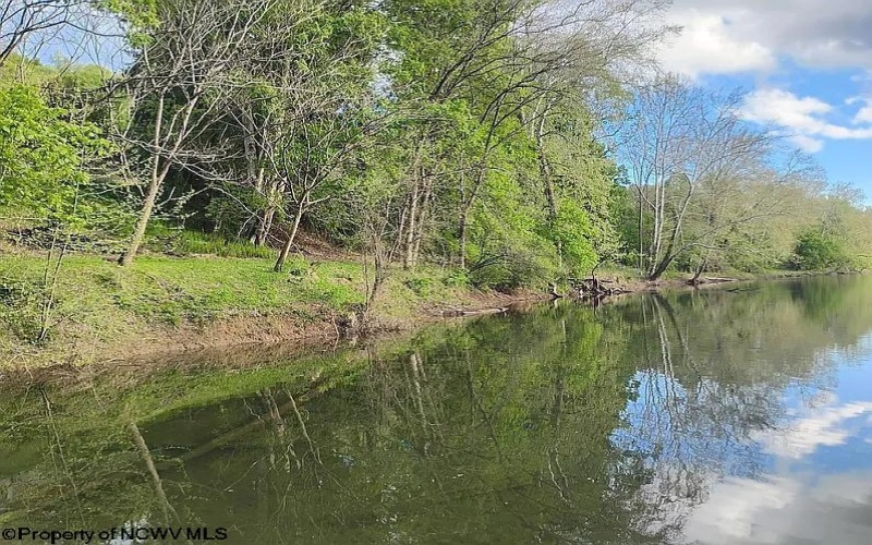 34 Sandy Beach Road, Fairmont, West Virginia 26554, ,Lots/land,For Sale,Sandy Beach,10165335