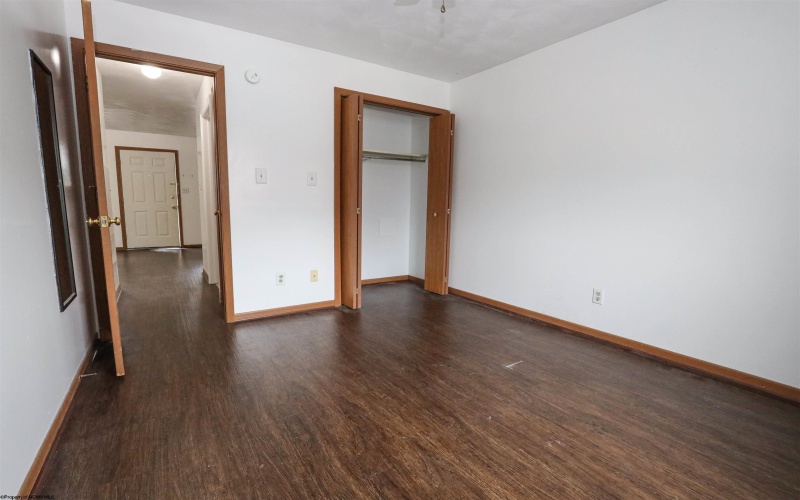 726 Beechurst Avenue, Morgantown, West Virginia 26505, 2 Bedrooms Bedrooms, 4 Rooms Rooms,1 BathroomBathrooms,Residential Rentals,For Rent,Beechurst,10165333