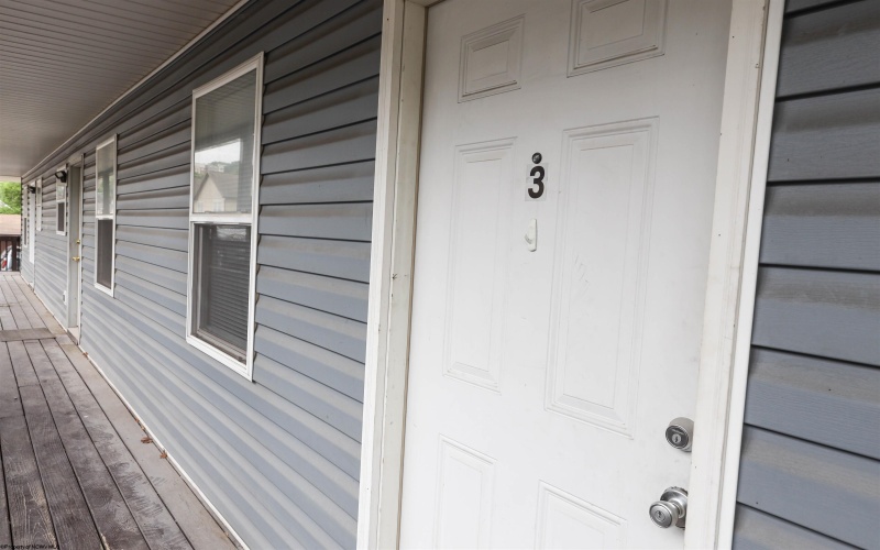 726 Beechurst Avenue, Morgantown, West Virginia 26505, 2 Bedrooms Bedrooms, 4 Rooms Rooms,1 BathroomBathrooms,Residential Rentals,For Rent,Beechurst,10165334