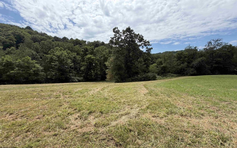1999 Glady Fork Road, Weston, West Virginia 26452, 2 Bedrooms Bedrooms, 5 Rooms Rooms,1 BathroomBathrooms,Single Family Detached,For Sale,Glady Fork,0,10165321
