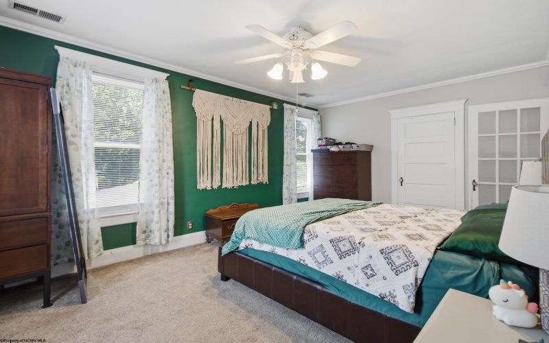 200 Concord Avenue, Clarksburg, West Virginia 26301, 4 Bedrooms Bedrooms, 8 Rooms Rooms,2 BathroomsBathrooms,Single Family Detached,For Sale,Concord,10165344