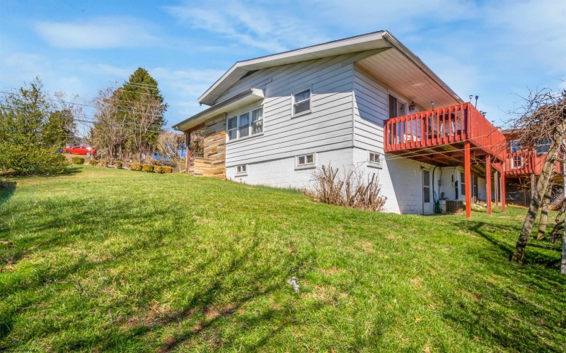 1310 Dorsey Avenue, Morgantown, West Virginia 26501, 3 Bedrooms Bedrooms, 6 Rooms Rooms,1 BathroomBathrooms,Single Family Detached,For Sale,Dorsey,10163714