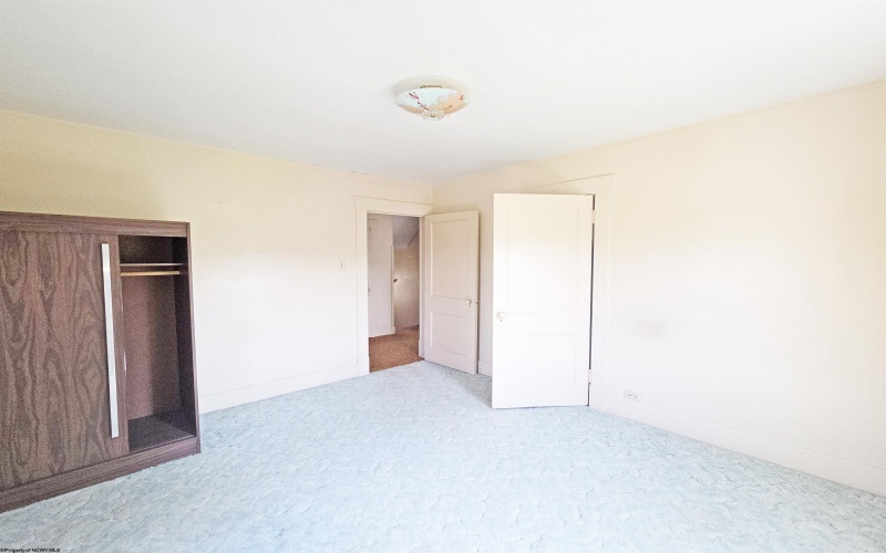 477 Wisconsin Avenue, Westover, West Virginia 26501, 3 Bedrooms Bedrooms, 6 Rooms Rooms,1 BathroomBathrooms,Single Family Detached,For Sale,Wisconsin,10165323
