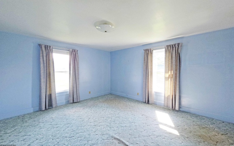 477 Wisconsin Avenue, Westover, West Virginia 26501, 3 Bedrooms Bedrooms, 6 Rooms Rooms,1 BathroomBathrooms,Single Family Detached,For Sale,Wisconsin,10165323