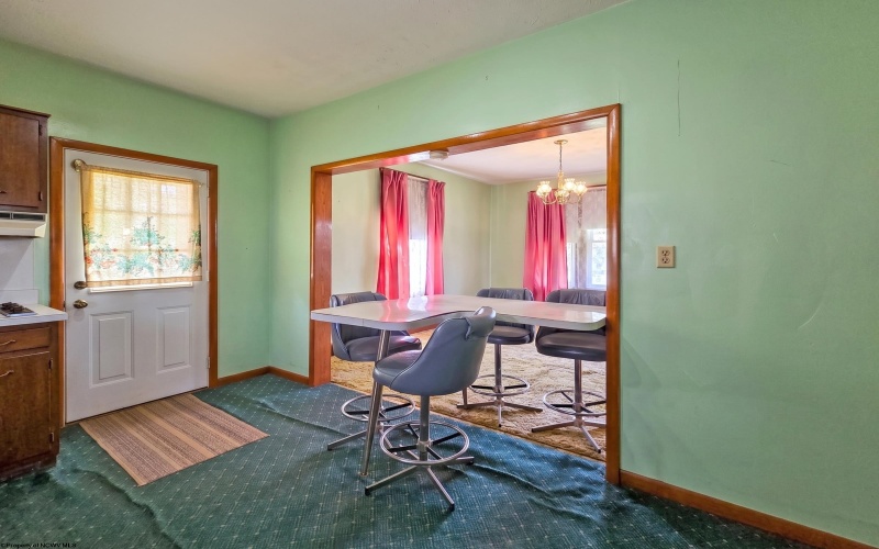 477 Wisconsin Avenue, Westover, West Virginia 26501, 3 Bedrooms Bedrooms, 6 Rooms Rooms,1 BathroomBathrooms,Single Family Detached,For Sale,Wisconsin,10165323