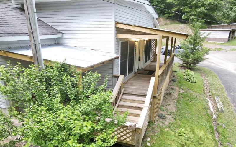 1834 Old Womans Run, Sutton, West Virginia 26601, 3 Bedrooms Bedrooms, 7 Rooms Rooms,2 BathroomsBathrooms,Single Family Detached,For Sale,Old Womans,10165332
