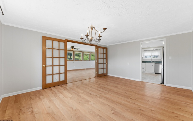 410 Sunset Beach Road, Morgantown, West Virginia 26508, 3 Bedrooms Bedrooms, 7 Rooms Rooms,2 BathroomsBathrooms,Single Family Detached,For Sale,Sunset Beach,10165325