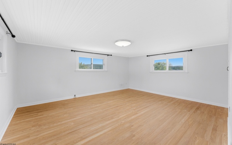 410 Sunset Beach Road, Morgantown, West Virginia 26508, 3 Bedrooms Bedrooms, 7 Rooms Rooms,2 BathroomsBathrooms,Single Family Detached,For Sale,Sunset Beach,10165325