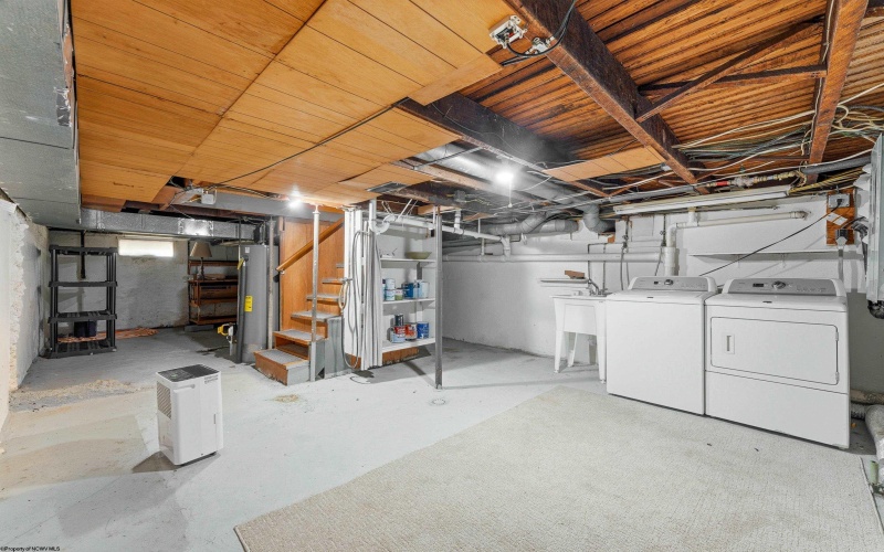 410 Sunset Beach Road, Morgantown, West Virginia 26508, 3 Bedrooms Bedrooms, 7 Rooms Rooms,2 BathroomsBathrooms,Single Family Detached,For Sale,Sunset Beach,10165325