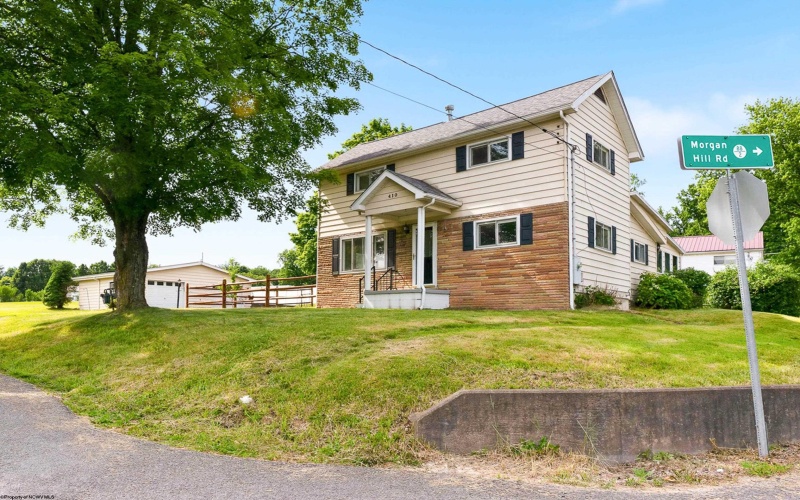 410 Sunset Beach Road, Morgantown, West Virginia 26508, 3 Bedrooms Bedrooms, 7 Rooms Rooms,2 BathroomsBathrooms,Single Family Detached,For Sale,Sunset Beach,10165325