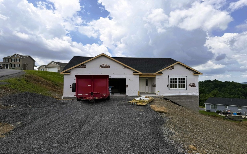 Lot 60 Heston Farm Circle, Fairmont, West Virginia 26554, 4 Bedrooms Bedrooms, 8 Rooms Rooms,3 BathroomsBathrooms,Single Family Detached,For Sale,Heston Farm,0,10165328
