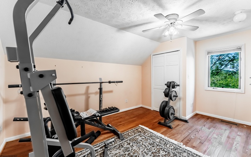 214 Bortz Road, Point Marion, Pennsylvania 15474, 3 Bedrooms Bedrooms, 7 Rooms Rooms,2 BathroomsBathrooms,Single Family Detached,For Sale,Bortz,10165336