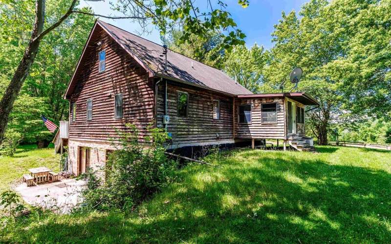 214 Bortz Road, Point Marion, Pennsylvania 15474, 3 Bedrooms Bedrooms, 7 Rooms Rooms,2 BathroomsBathrooms,Single Family Detached,For Sale,Bortz,10165336