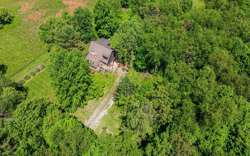 214 Bortz Road, Point Marion, Pennsylvania 15474, 3 Bedrooms Bedrooms, 7 Rooms Rooms,2 BathroomsBathrooms,Single Family Detached,For Sale,Bortz,10165336