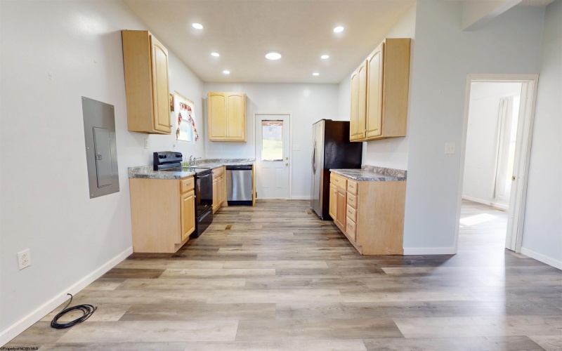 1 BLUEMONT Street, Grafton, West Virginia 26354, 2 Bedrooms Bedrooms, 5 Rooms Rooms,1 BathroomBathrooms,Single Family Detached,For Sale,BLUEMONT,10165339