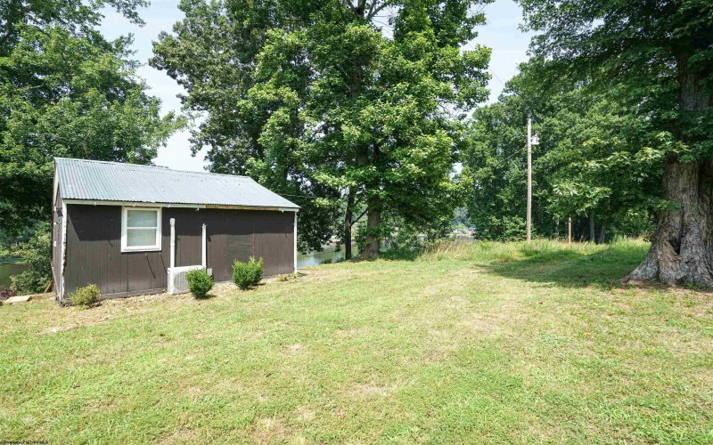 310 Crystal Lake Road, West Union, West Virginia 26456, 1 Bedroom Bedrooms, 2 Rooms Rooms,1 BathroomBathrooms,Single Family Detached,For Sale,Crystal Lake,10165338