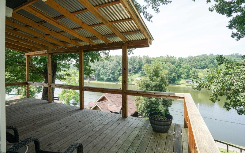 310 Crystal Lake Road, West Union, West Virginia 26456, 1 Bedroom Bedrooms, 2 Rooms Rooms,1 BathroomBathrooms,Single Family Detached,For Sale,Crystal Lake,10165338