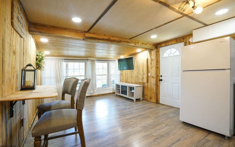 310 Crystal Lake Road, West Union, West Virginia 26456, 1 Bedroom Bedrooms, 2 Rooms Rooms,1 BathroomBathrooms,Single Family Detached,For Sale,Crystal Lake,10165338