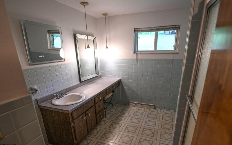 3630 Freedom Highway, Fairmont, West Virginia 26554-0000, 3 Bedrooms Bedrooms, 5 Rooms Rooms,1 BathroomBathrooms,Single Family Detached,For Sale,Freedom,10165340