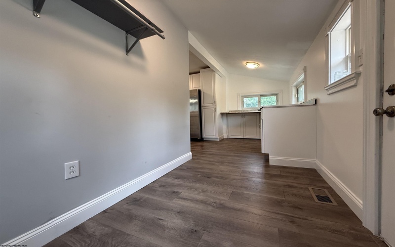 315 Thomas Avenue, Nutter Fort, West Virginia 26301, 2 Bedrooms Bedrooms, 5 Rooms Rooms,1 BathroomBathrooms,Single Family Detached,For Sale,Thomas,10165346