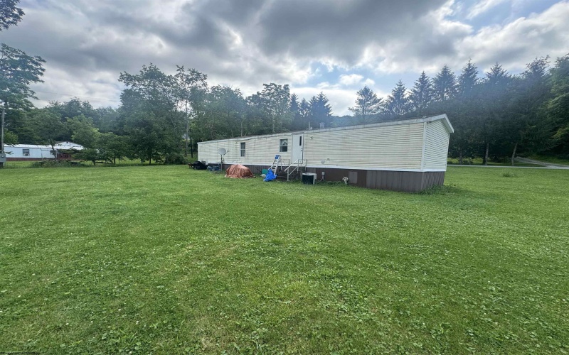 2068 Glady Fork, Weston, West Virginia 26452, 2 Bedrooms Bedrooms, 5 Rooms Rooms,2 BathroomsBathrooms,Single Family Detached,For Sale,Glady,10165347