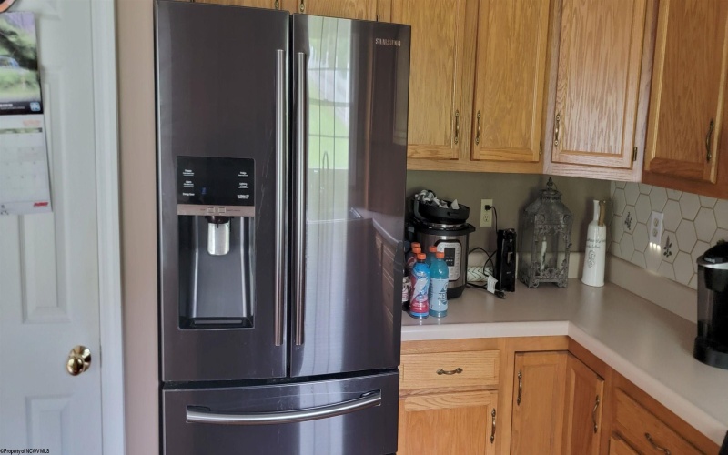 94 Tygart Drive, Philippi, West Virginia 26416, 3 Bedrooms Bedrooms, 7 Rooms Rooms,2 BathroomsBathrooms,Single Family Detached,For Sale,Tygart,10165348