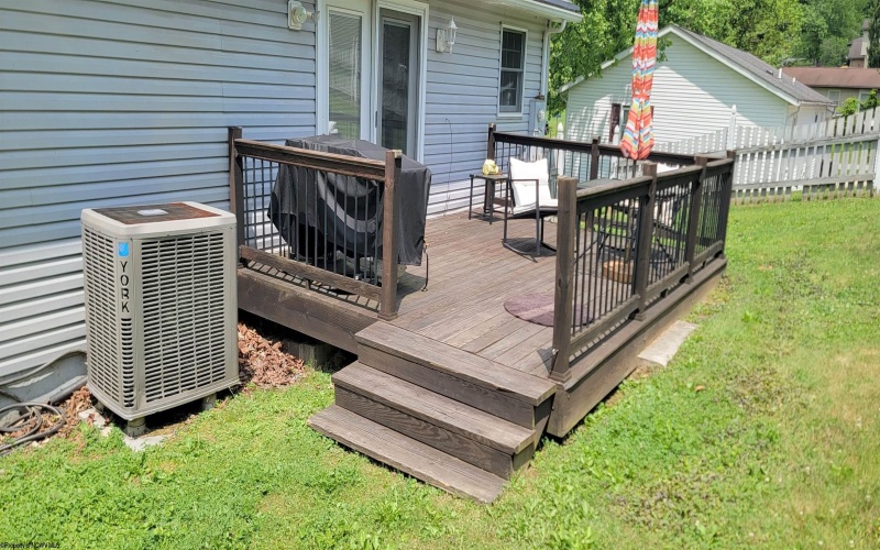94 Tygart Drive, Philippi, West Virginia 26416, 3 Bedrooms Bedrooms, 7 Rooms Rooms,2 BathroomsBathrooms,Single Family Detached,For Sale,Tygart,10165348