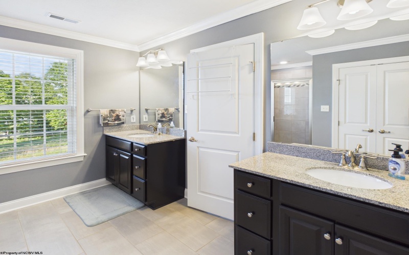 90 Falling Water Lane, Morgantown, West Virginia 26508, 4 Bedrooms Bedrooms, 11 Rooms Rooms,2 BathroomsBathrooms,Single Family Detached,For Sale,Falling Water,10165355
