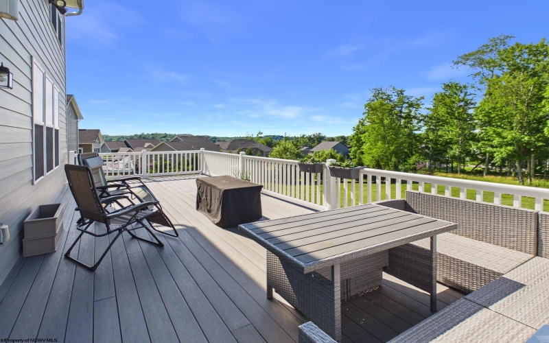 90 Falling Water Lane, Morgantown, West Virginia 26508, 4 Bedrooms Bedrooms, 11 Rooms Rooms,2 BathroomsBathrooms,Single Family Detached,For Sale,Falling Water,10165355