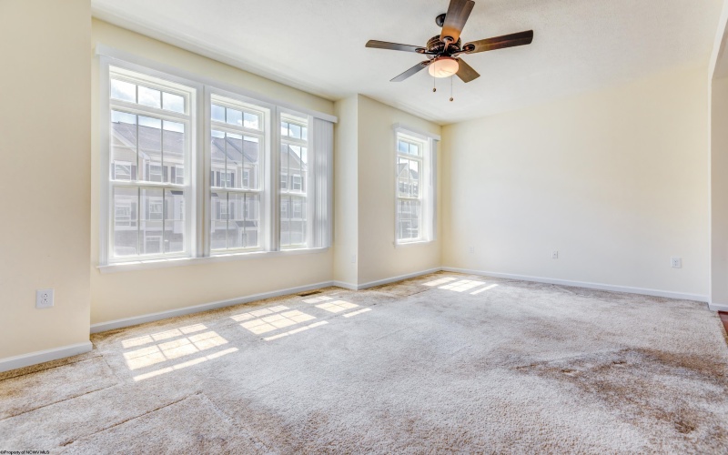 3333 Sun Court, Morgantown, West Virginia 26505, 4 Bedrooms Bedrooms, 8 Rooms Rooms,3 BathroomsBathrooms,Single Family Attached,For Sale,Sun,10165353