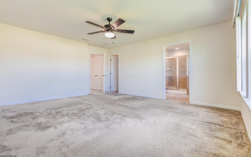 3333 Sun Court, Morgantown, West Virginia 26505, 4 Bedrooms Bedrooms, 8 Rooms Rooms,3 BathroomsBathrooms,Single Family Attached,For Sale,Sun,10165353