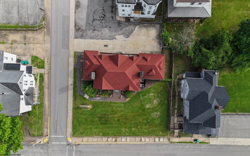 401 Washington Avenue, Clarksburg, West Virginia 26301, 4 Bedrooms Bedrooms, 11 Rooms Rooms,1 BathroomBathrooms,Single Family Detached,For Sale,Washington,10165358