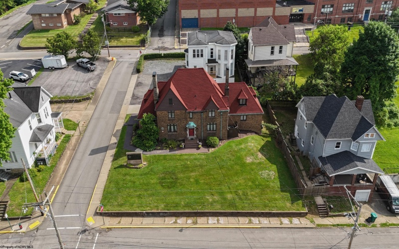 401 Washington Avenue, Clarksburg, West Virginia 26301, 4 Bedrooms Bedrooms, 11 Rooms Rooms,1 BathroomBathrooms,Single Family Detached,For Sale,Washington,10165358