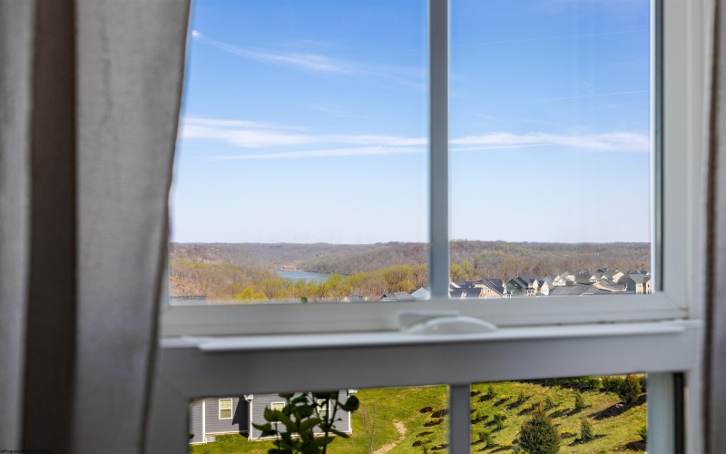 126 Falling Water Lane, Morgantown, West Virginia 26508, 3 Bedrooms Bedrooms, 8 Rooms Rooms,4 BathroomsBathrooms,Single Family Attached,For Sale,Falling Water,10165365