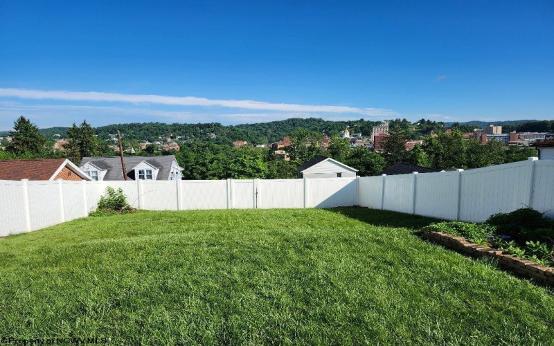 512 Columbia Street, Fairmont, West Virginia 26554, 3 Bedrooms Bedrooms, 7 Rooms Rooms,2 BathroomsBathrooms,Single Family Detached,For Sale,Columbia,10165370