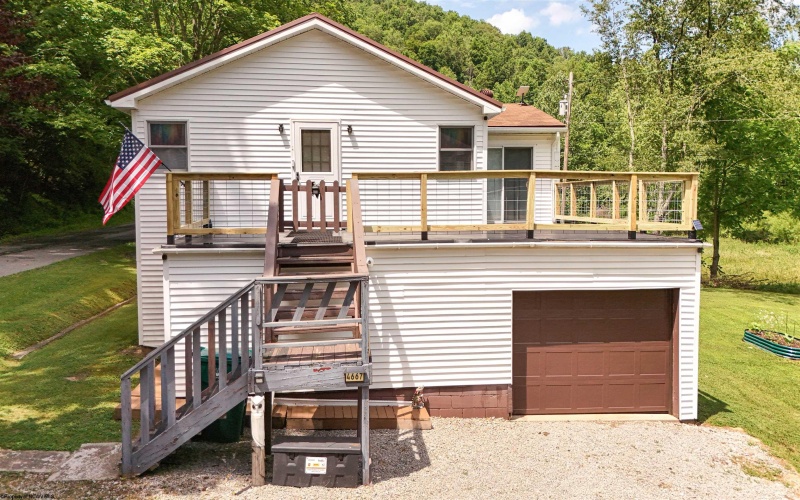 4667 Saint Clara Road, Alum Bridge, West Virginia 26321, 3 Bedrooms Bedrooms, 8 Rooms Rooms,1 BathroomBathrooms,Single Family Detached,For Sale,Saint Clara,10165361