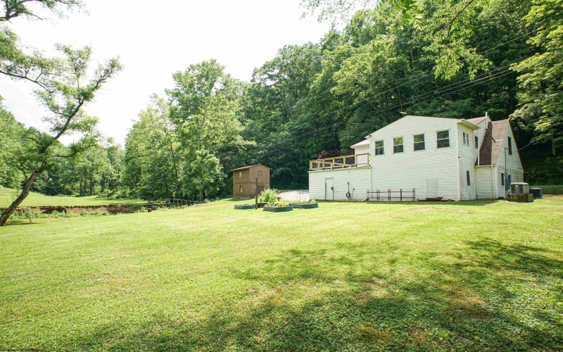 4667 Saint Clara Road, Alum Bridge, West Virginia 26321, 3 Bedrooms Bedrooms, 8 Rooms Rooms,1 BathroomBathrooms,Single Family Detached,For Sale,Saint Clara,10165361