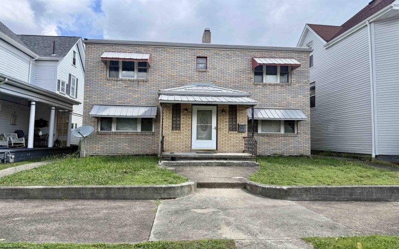 211 McGraw Avenue, Grafton, West Virginia 24701, 4 Bedrooms Bedrooms, 9 Rooms Rooms,3 BathroomsBathrooms,Single Family Detached,For Sale,McGraw,10165364