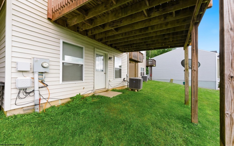 120 Pine Lane, Morgantown, West Virginia 26508, 3 Bedrooms Bedrooms, 8 Rooms Rooms,2 BathroomsBathrooms,Single Family Attached,For Sale,Pine,10165385