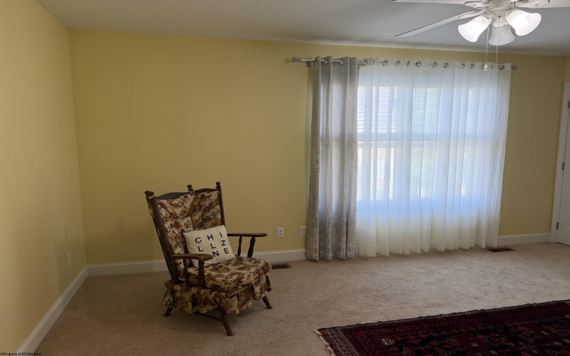 309 Sonoma Way, Morgantown, West Virginia 26505, 4 Bedrooms Bedrooms, 7 Rooms Rooms,3 BathroomsBathrooms,Residential Rentals,For Rent,Sonoma,10165384