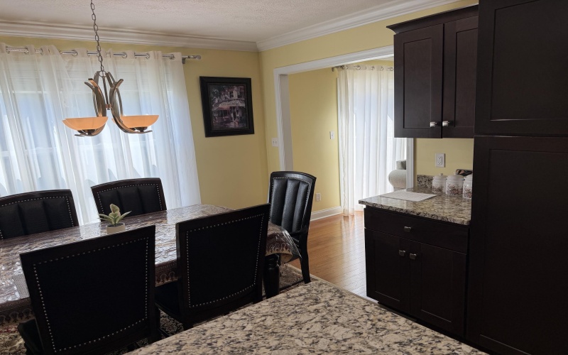 309 Sonoma Way, Morgantown, West Virginia 26505, 4 Bedrooms Bedrooms, 7 Rooms Rooms,3 BathroomsBathrooms,Residential Rentals,For Rent,Sonoma,10165384
