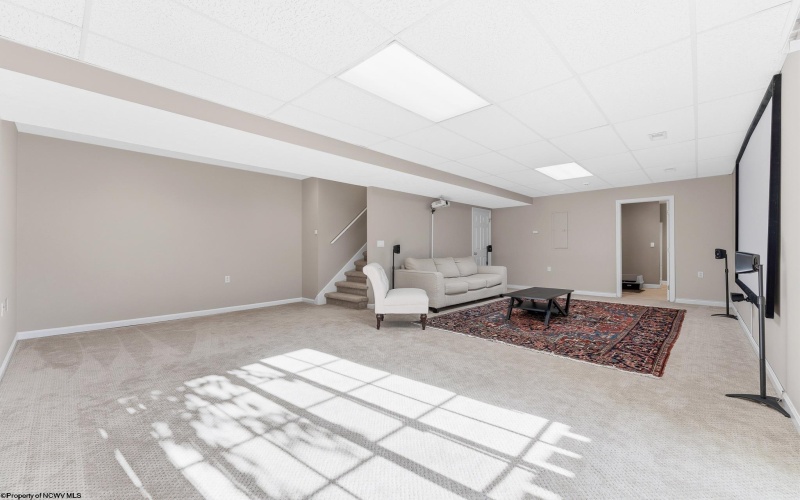 1011 SAINT PAULS Lane, Morgantown, West Virginia 26505, 3 Bedrooms Bedrooms, 9 Rooms Rooms,3 BathroomsBathrooms,Single Family Attached,For Sale,SAINT PAULS,10165375