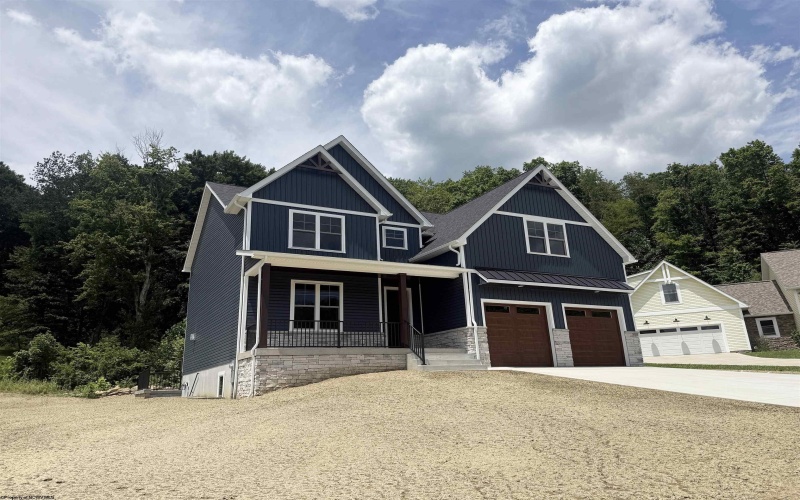 213 Farm Brook Lane, Morgantown, West Virginia 26508, 5 Bedrooms Bedrooms, 9 Rooms Rooms,4 BathroomsBathrooms,Single Family Detached,For Sale,Farm Brook,10165383