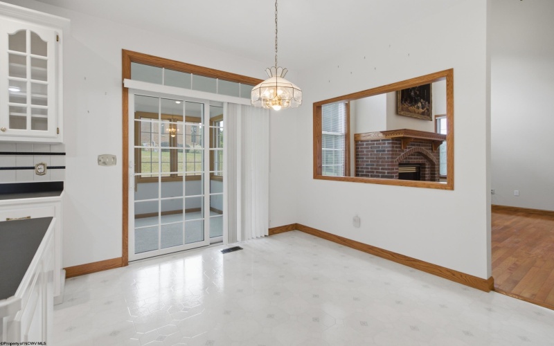 2019 Tanglewood Road, Bridgeport, West Virginia 26330, 4 Bedrooms Bedrooms, 9 Rooms Rooms,2 BathroomsBathrooms,Single Family Detached,For Sale,Tanglewood,10165378
