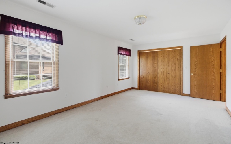 2019 Tanglewood Road, Bridgeport, West Virginia 26330, 4 Bedrooms Bedrooms, 9 Rooms Rooms,2 BathroomsBathrooms,Single Family Detached,For Sale,Tanglewood,10165378